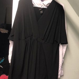 Short sleeved black dress top